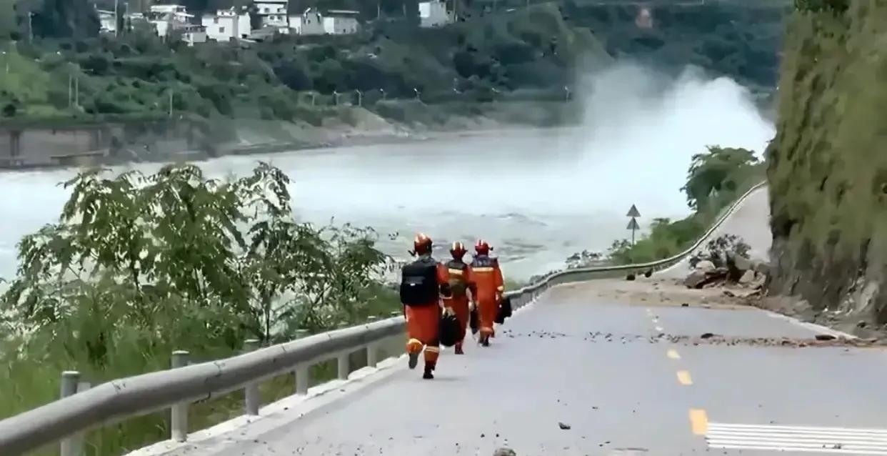 全球最新地震动态与影响概述